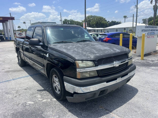 chevrolet silverado 1500 2004 2GCEC19T741177820 image chevrolet silverado 1500 2004 2GCEC19T741177820 image